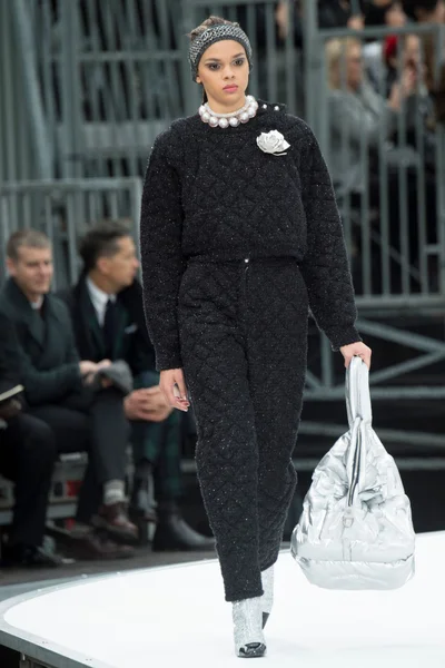 Look 73